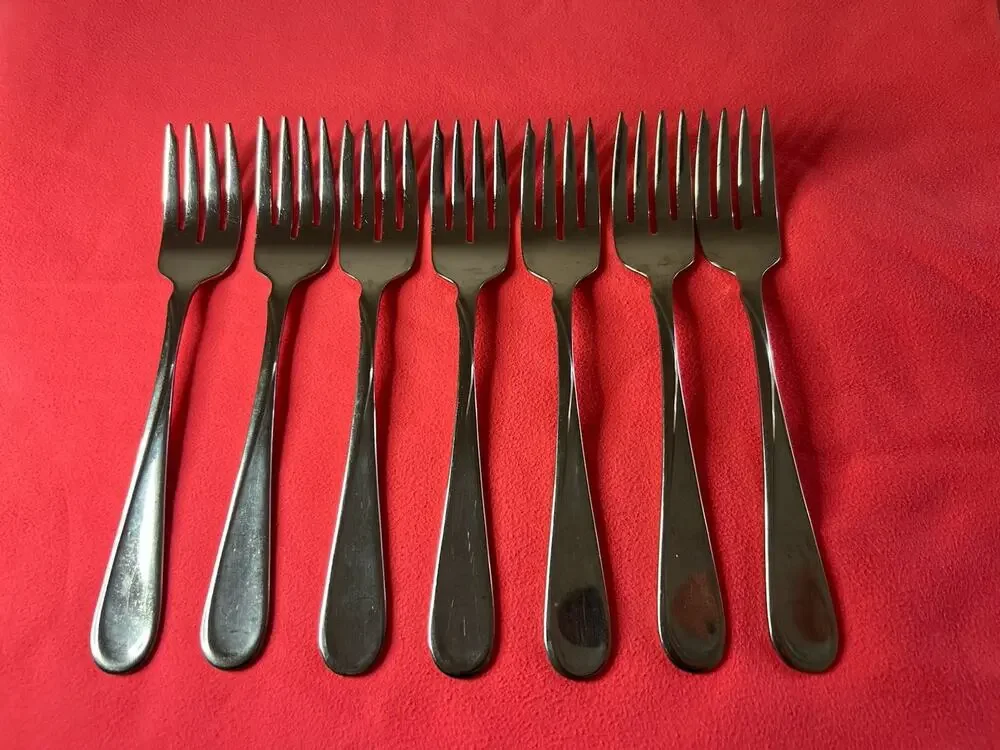 Set of 7 Oneida USA FLIGHT RELIANCE Glossy Stainless Salad Forks 6 3/4